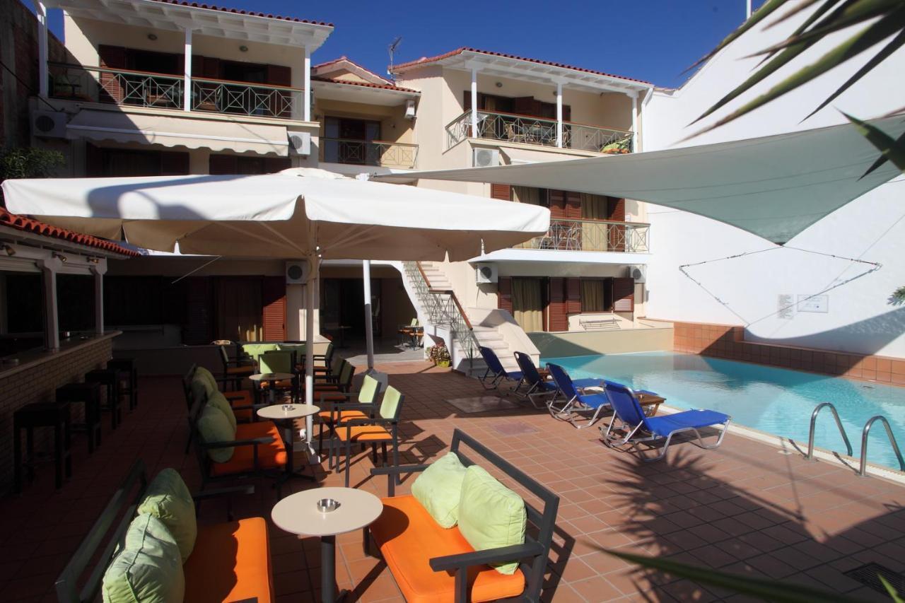 Vicky Apartments Nikiana Exterior foto
