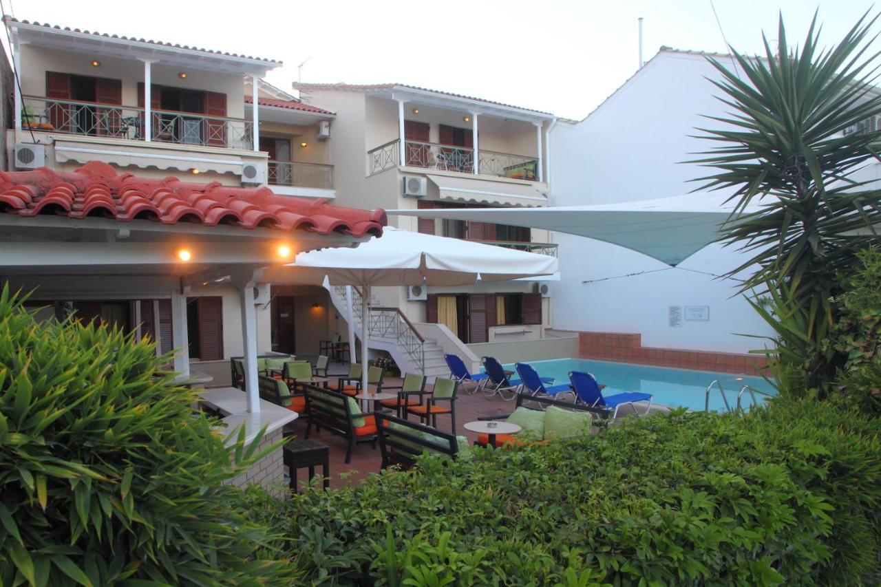 Vicky Apartments Nikiana Exterior foto